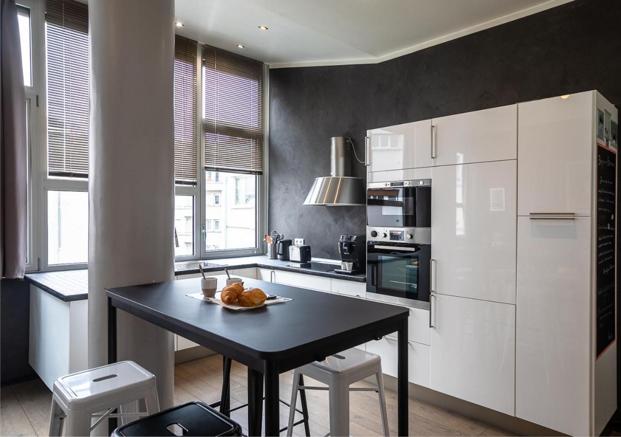Le Loft Horloger Avec Parking Lägenhet Besançon Exteriör bild