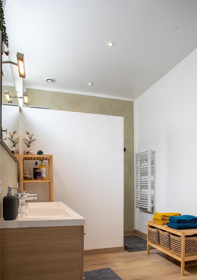 Le Loft Horloger Avec Parking Lägenhet Besançon Exteriör bild