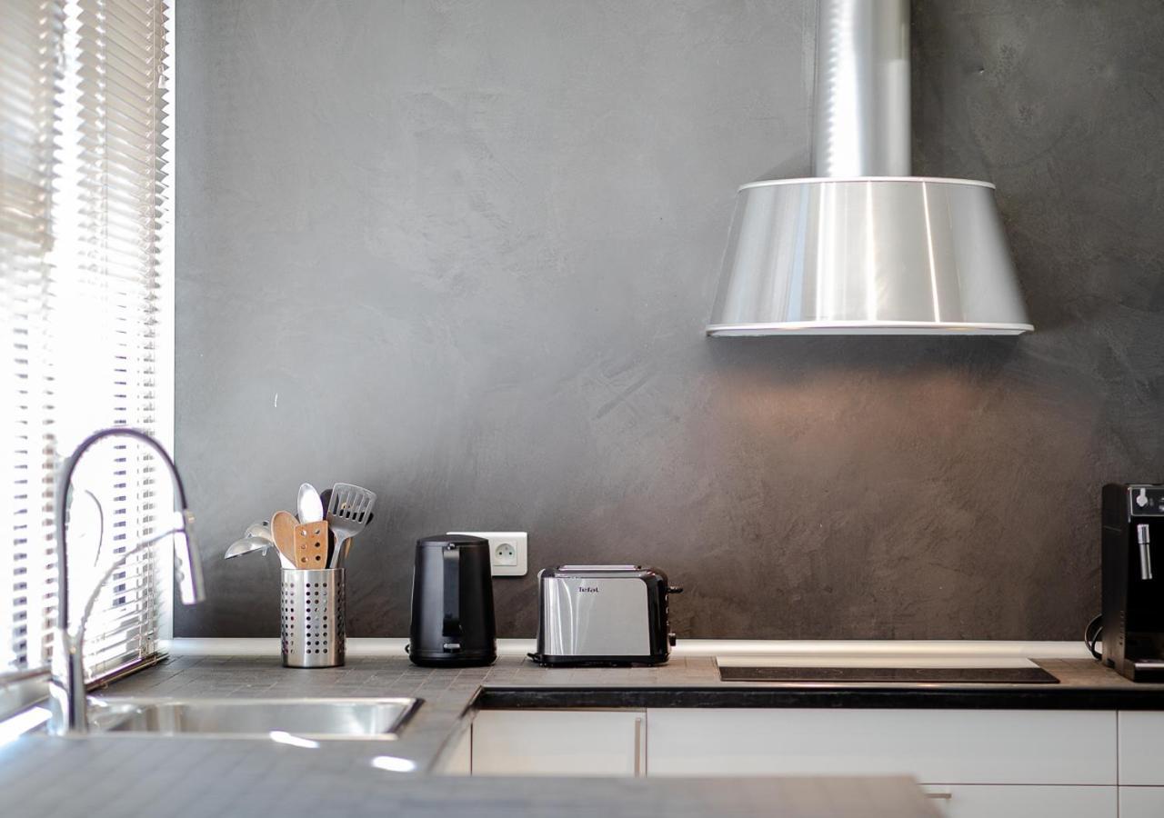 Le Loft Horloger Avec Parking Lägenhet Besançon Exteriör bild